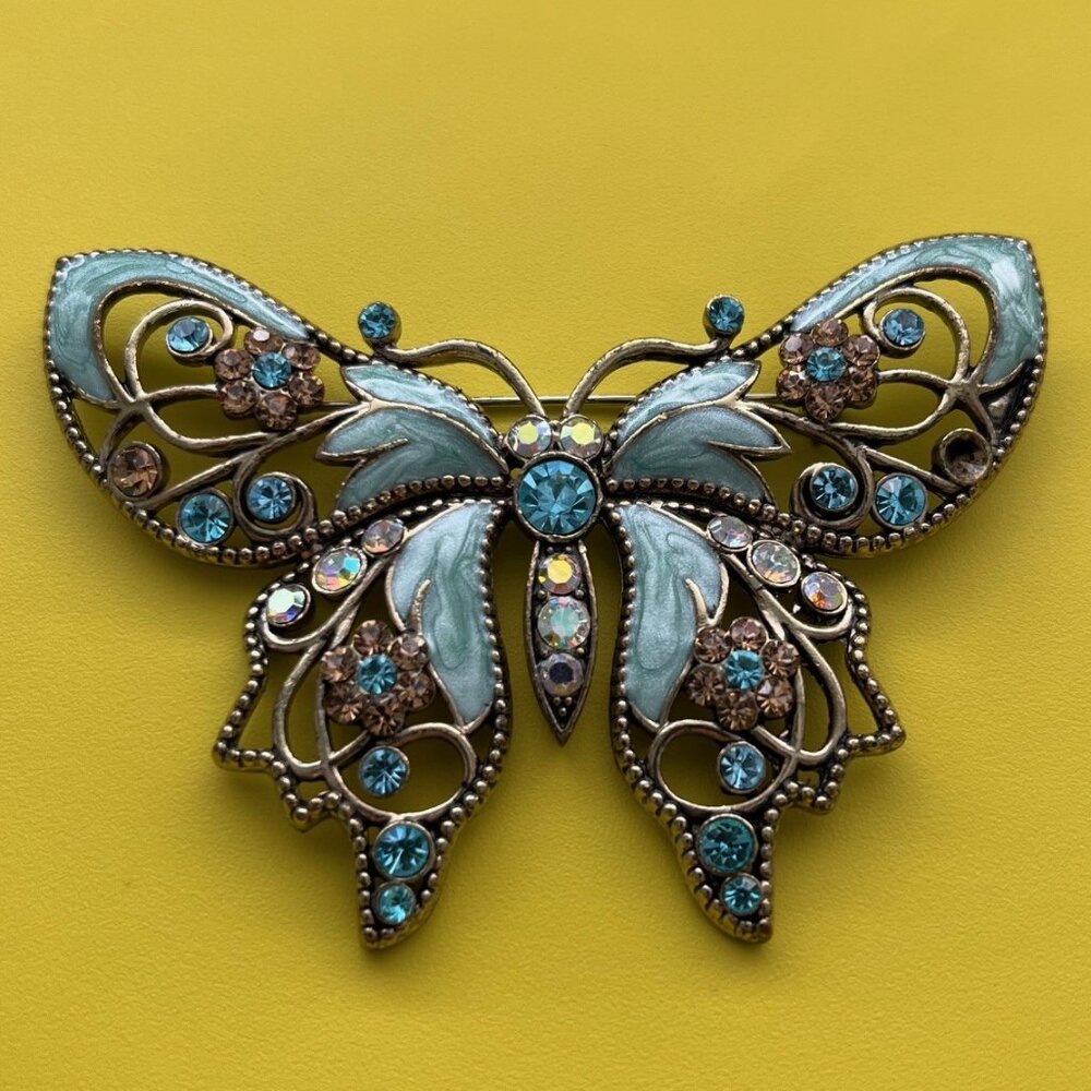 Bundle - Avon Rhinestone Butterfly Brooch, Aquamarine and Multicolor, 3x2 inches - Picture 8 of 9